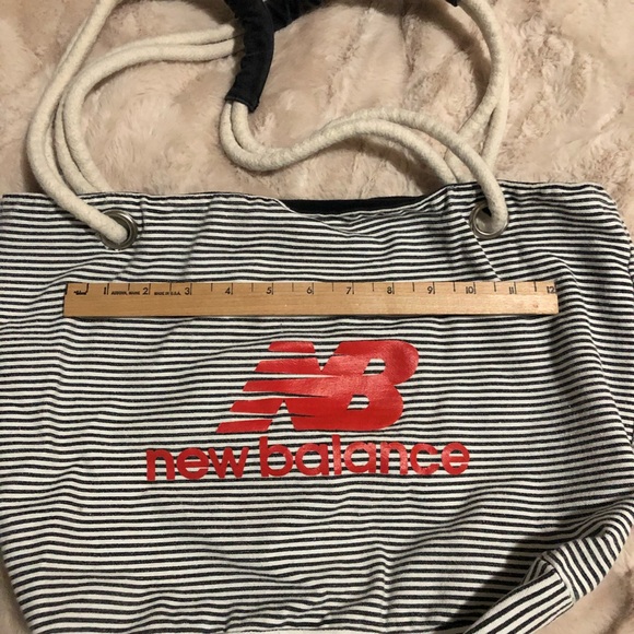 New Balance tote - Picture 2 of 11